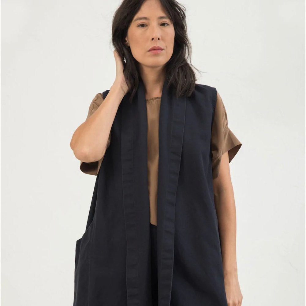 Elizabeth Suzann - Clyde Vest in Cotton Canvas - Size M - Navy Blue